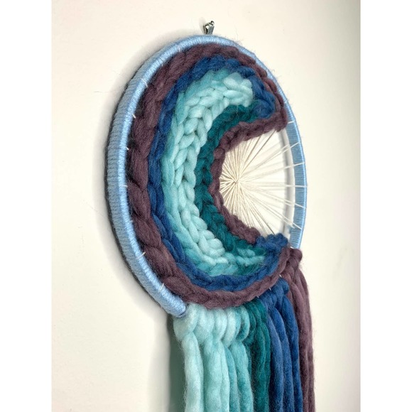 Blue Moon Weaving | Moon Macrame | Moon Wall Hanging | Nursery Moon Art - Picture 5 of 10